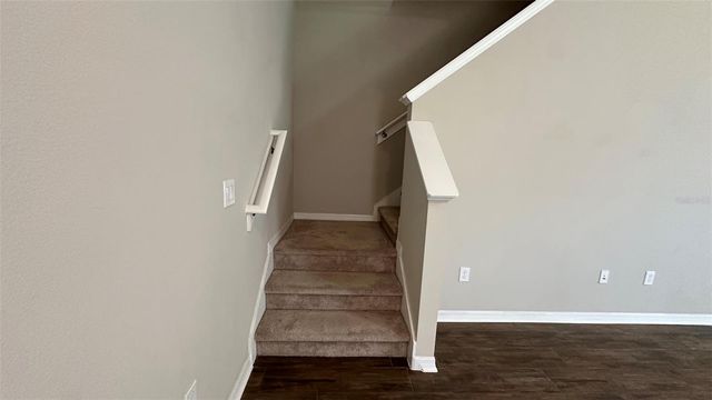 12060 WHITE WAVE POINT, Orlando, FL 32828