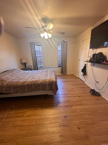 13799 Cedar Glen Cv, Alexander, AR 72002