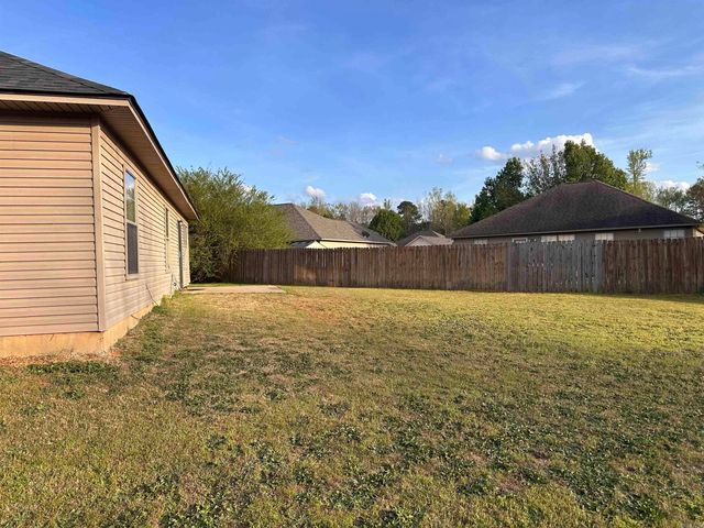 13799 Cedar Glen Cv, Alexander, AR 72002