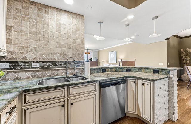 2650 Lake Shore Drive 401, Riviera Beach, FL 33404