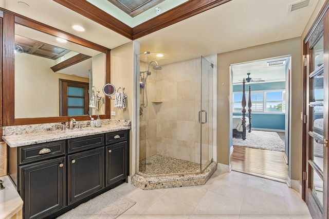 2650 Lake Shore Drive 401, Riviera Beach, FL 33404