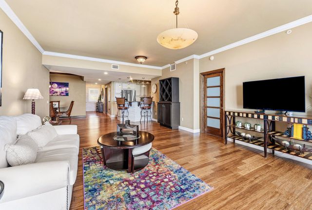 2650 Lake Shore Drive 401, Riviera Beach, FL 33404