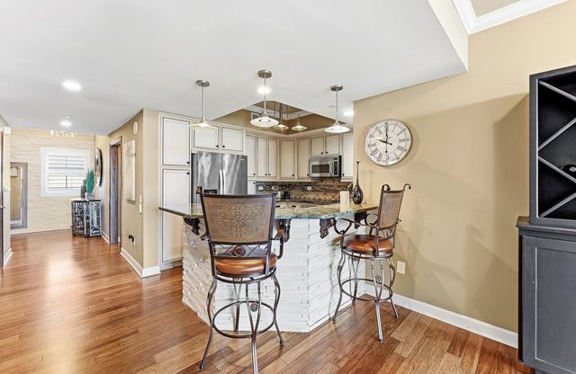 2650 Lake Shore Drive 401, Riviera Beach, FL 33404