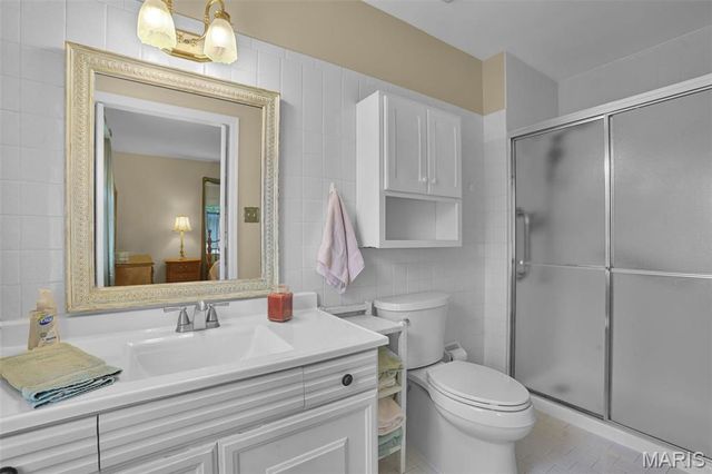 10448 Gregory Court, St Louis, MO 63128