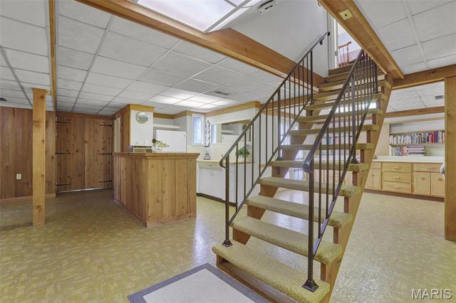 10448 Gregory Court, St Louis, MO 63128