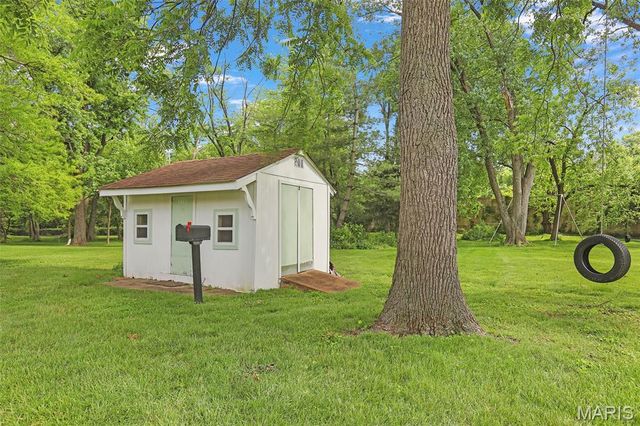 10448 Gregory Court, St Louis, MO 63128
