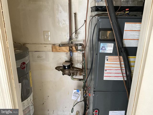 1305 NALLEY TER, Landover, MD 20785