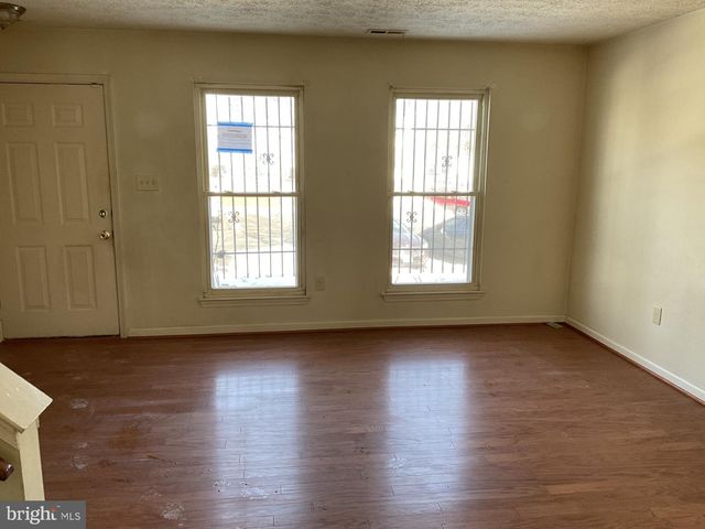 1305 NALLEY TER, Landover, MD 20785