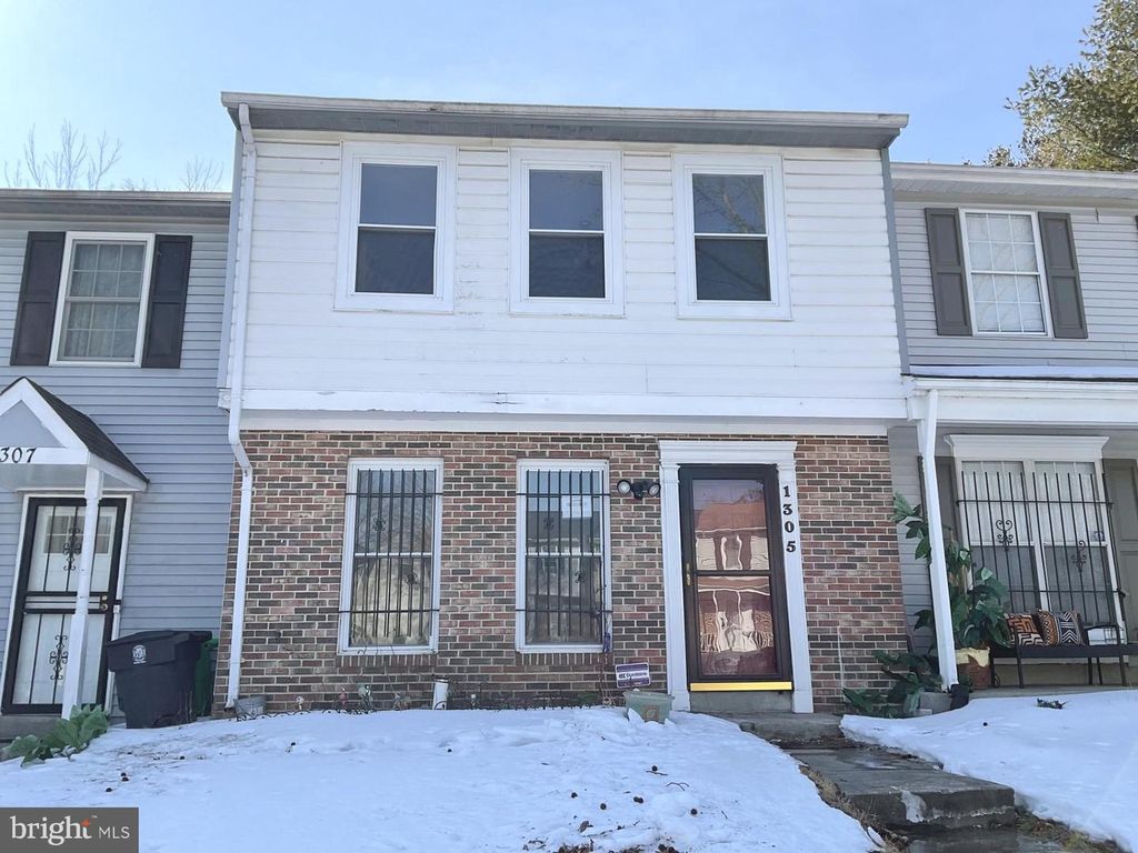 1305 NALLEY TER, Landover, MD 20785