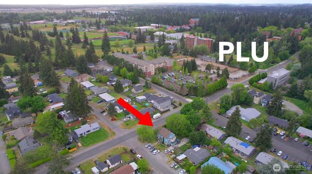521 128th Street S, Tacoma, WA 98444