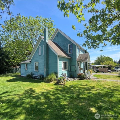 521 128th Street S, Tacoma, WA 98444