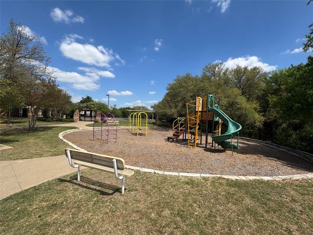 112 Eagle Owl LOOP, Leander, TX 78641