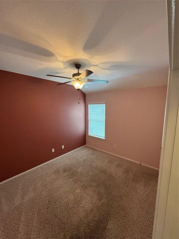 112 Eagle Owl LOOP, Leander, TX 78641