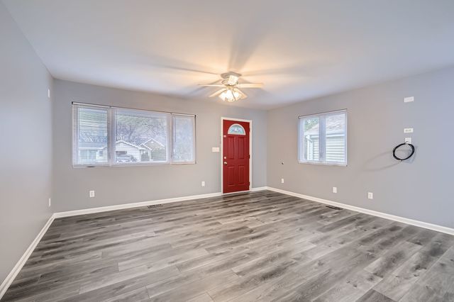 601 Oakwood Drive, Geneva, IL 60134
