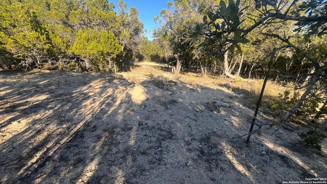 0 Wyatt Earp, Bandera, TX 78003