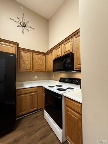1610 Forest Springs Lane C, Ballwin, MO 63021
