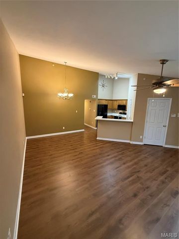 1610 Forest Springs Lane C, Ballwin, MO 63021