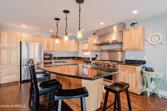 27 Maryland Road, Little Egg Harbor, NJ 08087