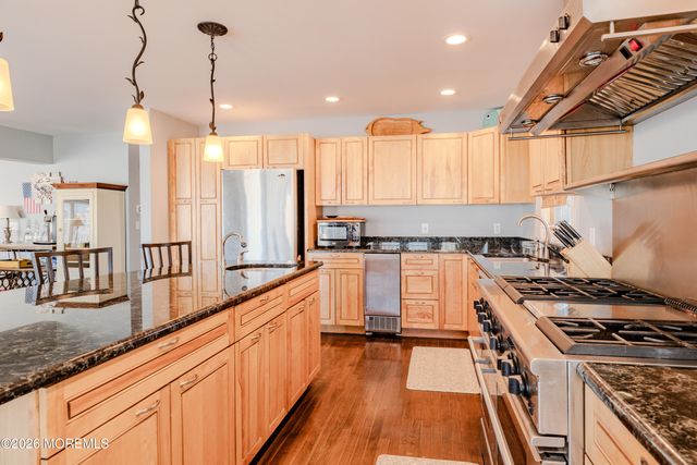 27 Maryland Road, Little Egg Harbor, NJ 08087