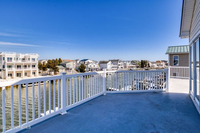 27 Maryland Road, Little Egg Harbor, NJ 08087