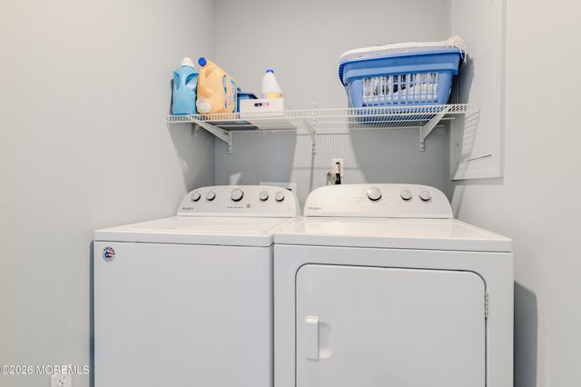 27 Maryland Road, Little Egg Harbor, NJ 08087