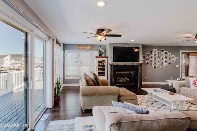 27 Maryland Road, Little Egg Harbor, NJ 08087