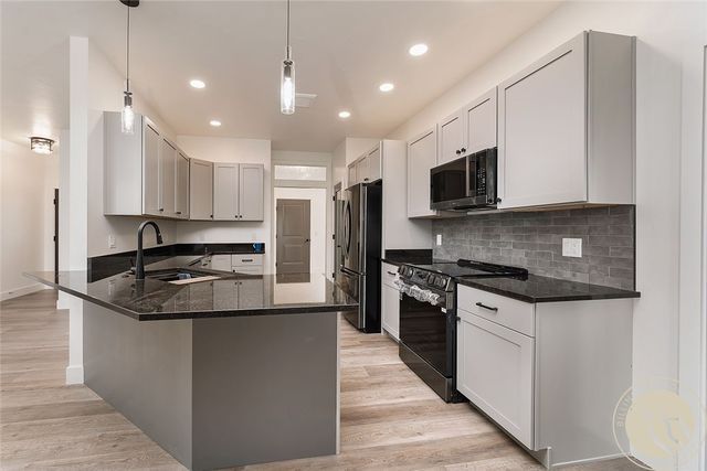 852 El Rancho DRIVE, Billings, MT 59105