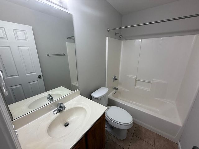 1432 BODIE DR, Columbia, MO 65202