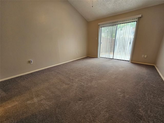 602 Prairie Dell Street, Lewisville, TX 75067