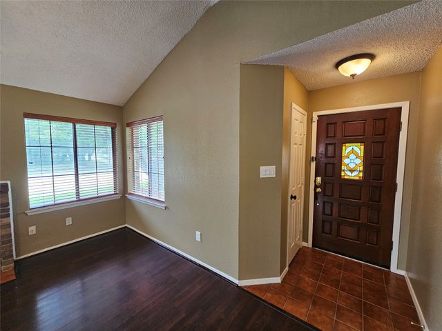 602 Prairie Dell Street, Lewisville, TX 75067