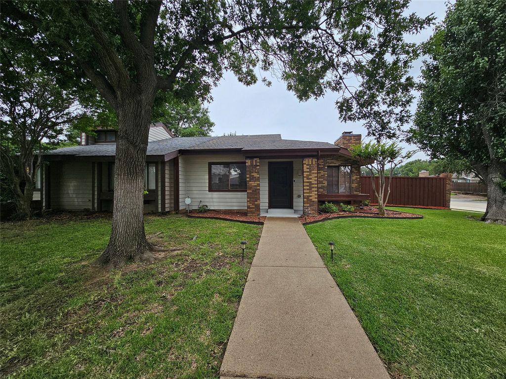 602 Prairie Dell Street, Lewisville, TX 75067