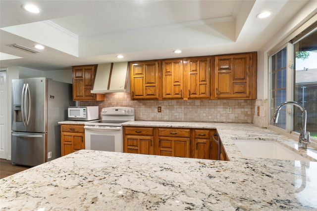 3618 Arbor Trail, Garland, TX 75043