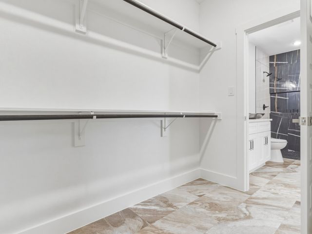 1412 Ridgeview Circle, Granbury, TX 76048