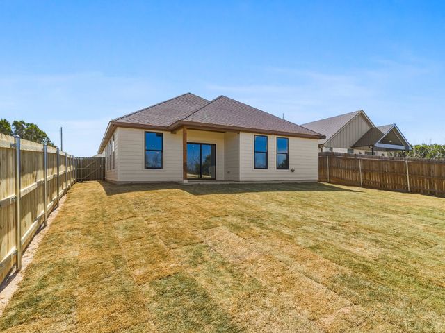 1412 Ridgeview Circle, Granbury, TX 76048
