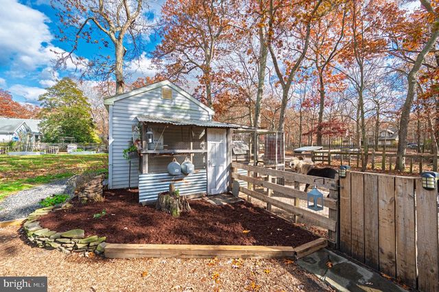 520 S 8TH AVE, Galloway Twp, NJ 08205