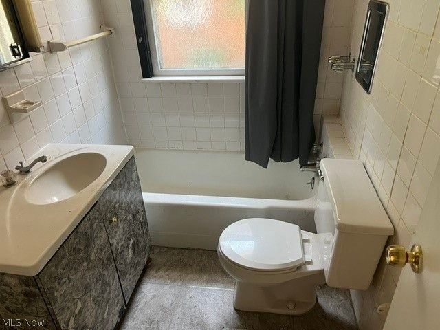 1003 Nathaniel Road, Cleveland, OH 44110
