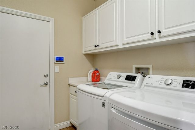 2096 Dakota Lodge Avenue, Las Vegas, NV 89123