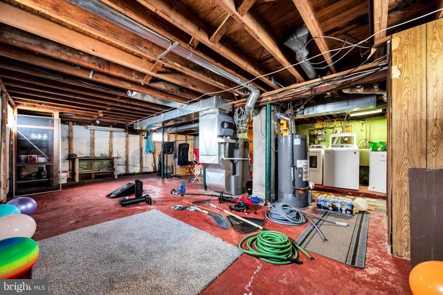 205 WARREN AVE, Bellmawr, NJ 08031