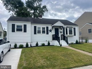 205 WARREN AVE, Bellmawr, NJ 08031