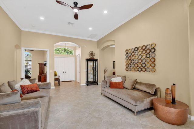 6664 Murano Way, Lake Worth, FL 33467