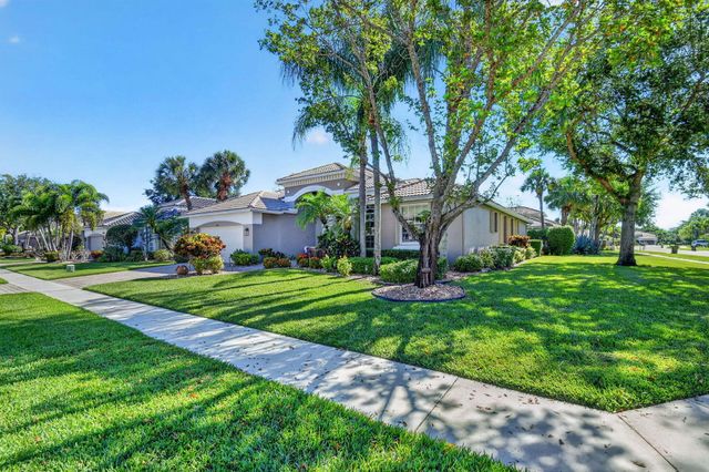 6664 Murano Way, Lake Worth, FL 33467