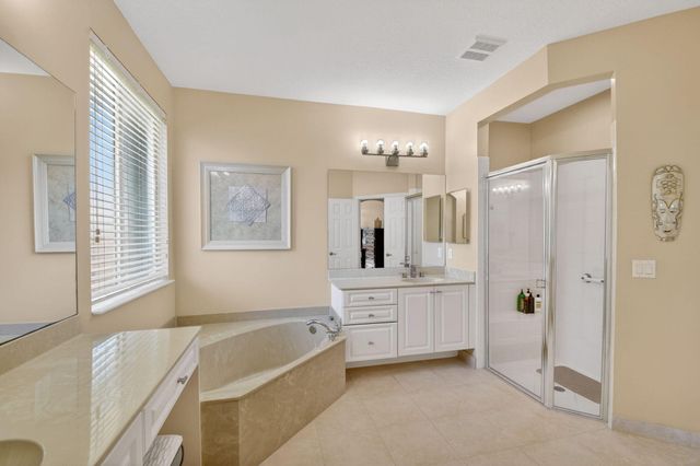 6664 Murano Way, Lake Worth, FL 33467