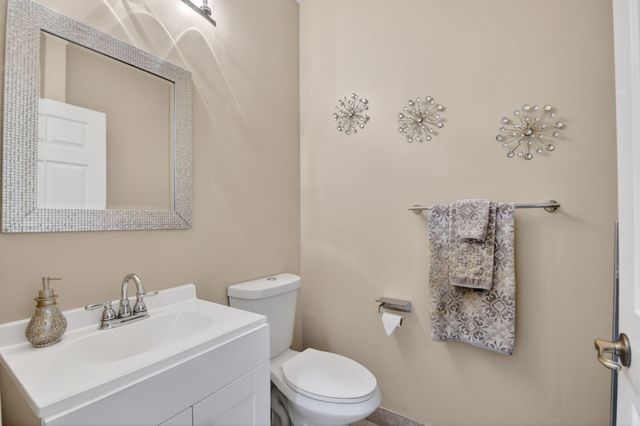 6664 Murano Way, Lake Worth, FL 33467