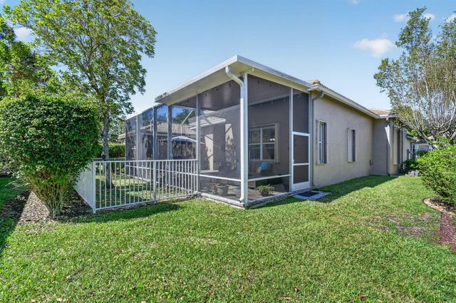 6664 Murano Way, Lake Worth, FL 33467