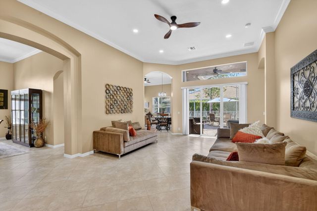 6664 Murano Way, Lake Worth, FL 33467
