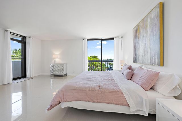 123 Lakeshore Drive 445, North Palm Beach, FL 33408