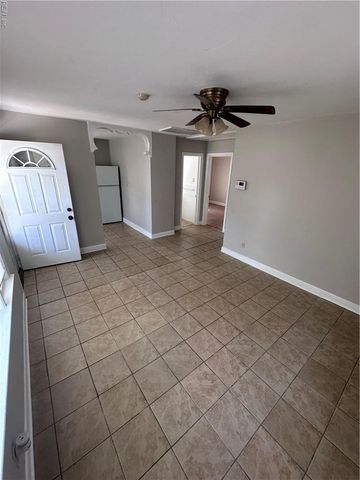 2939 Marne AVE, Norfolk, VA 23509