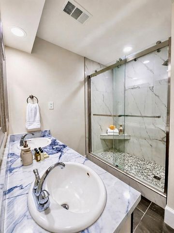 14011 Wickersham Lane, Houston, TX 77077
