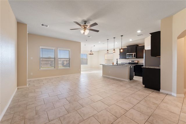 5216 Montague Loop, Bryan, TX 77807