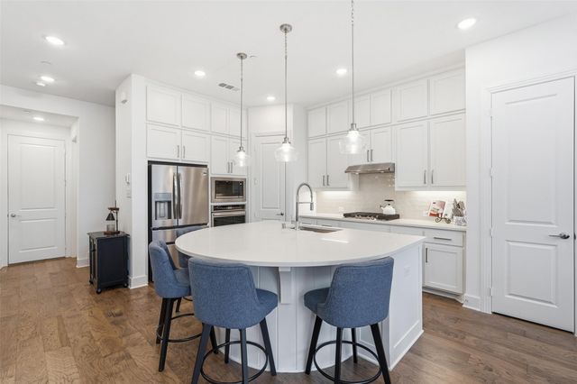 8029 Pine Island Way, Mckinney, TX 75071